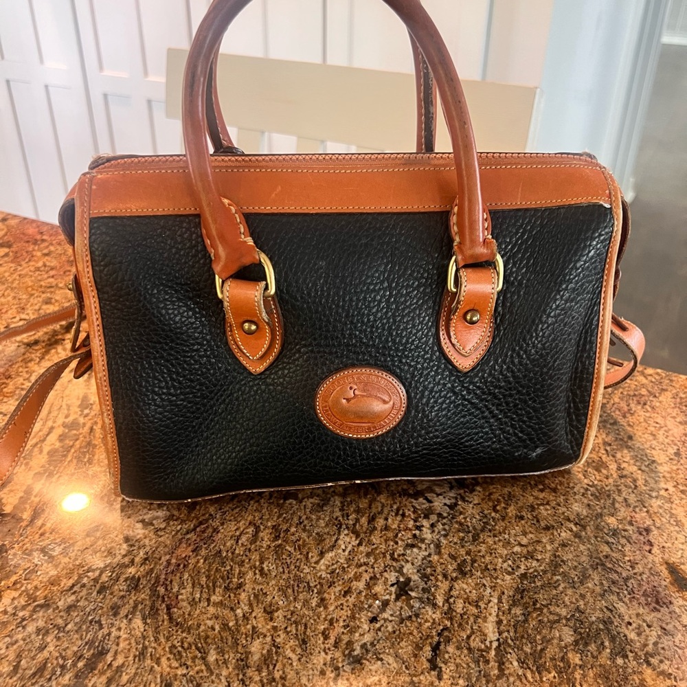 Dooney & Bourke Vintage Black Brown Pebbled Leather